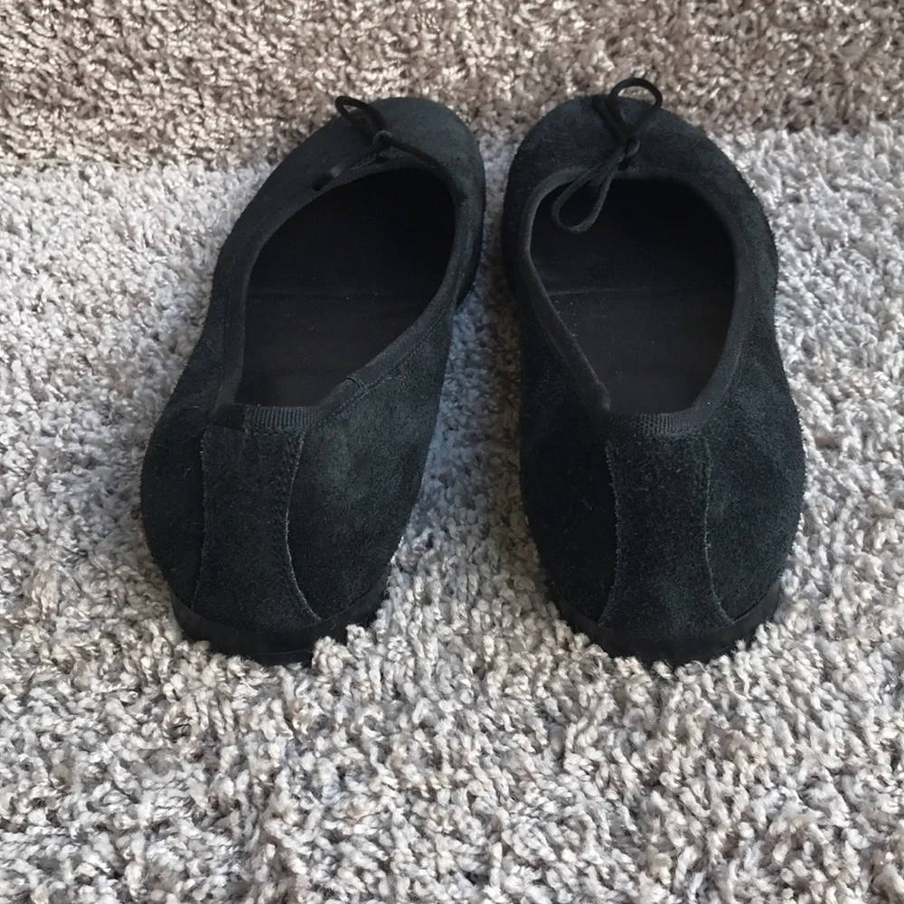 Calzoleria Toscana Black Suede Ballet Flats size 39 1/2 EU